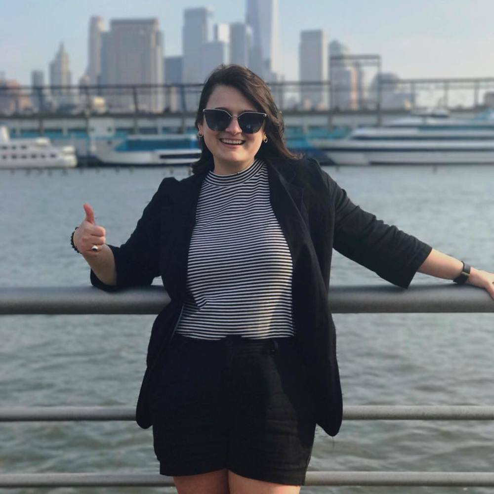 Meet your Posher, Emma